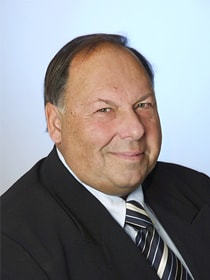старший медицинский советник