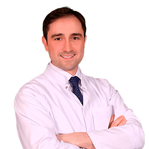 Салих Марангоз детский ортопед в клинике Аджибадем Атакент